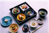 Kaiseki Dishes (Tea Ceremony Dishes)